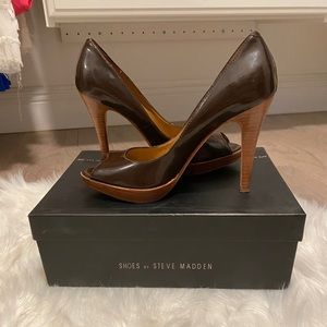 Steven by Steve Madden patent brown pumps sz 6